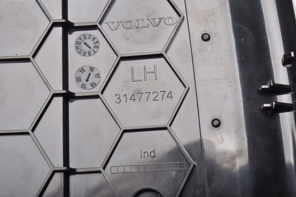 фото №8, Volvo s60 iii v60 решётка обдув uk 31477274