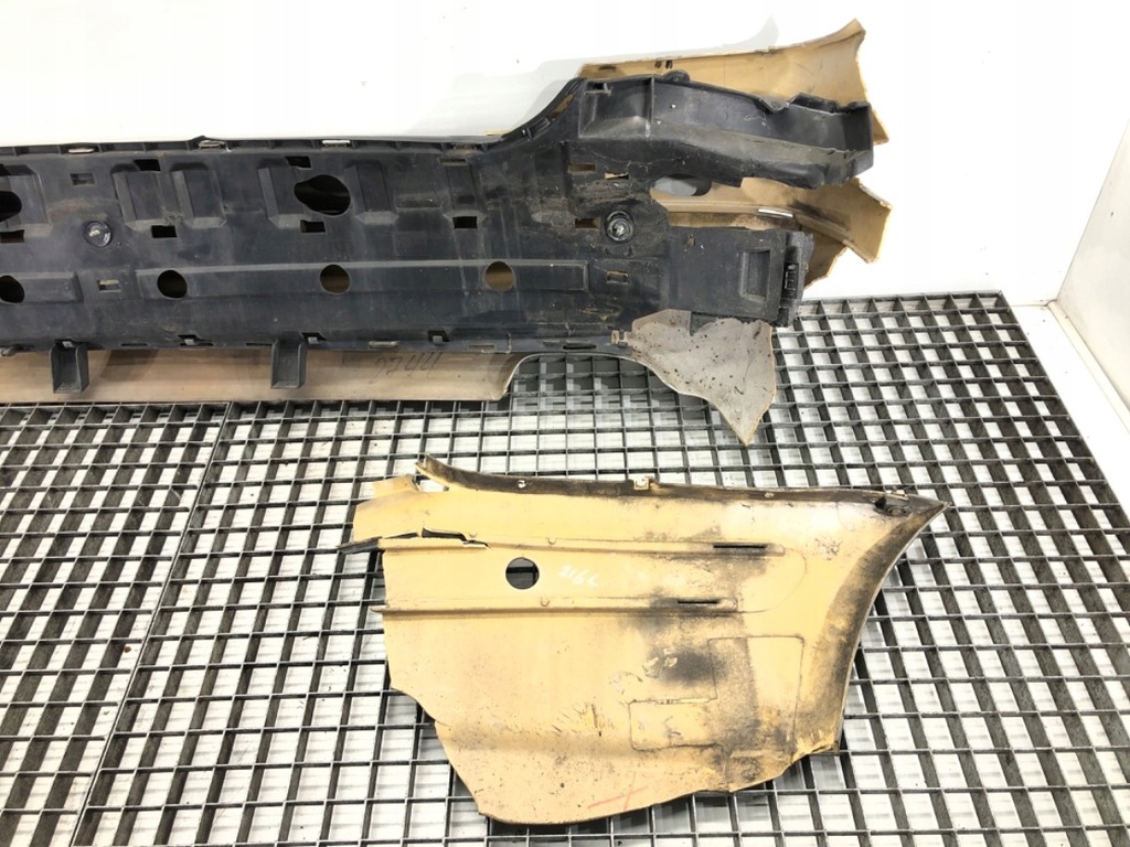 фото №12, Бампер задняя mercedes c208 спортивный/купе 97-03 задний