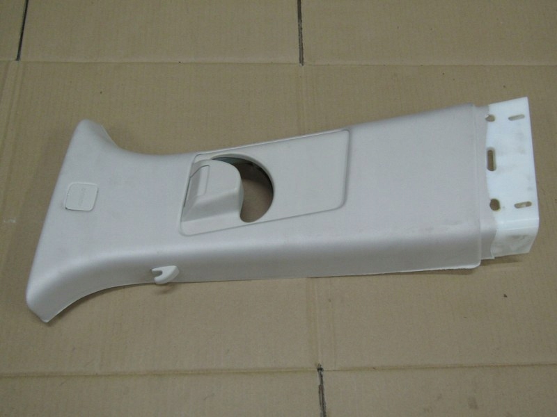 Купити Range rover vogue l405 накладка накладка стійка ліва