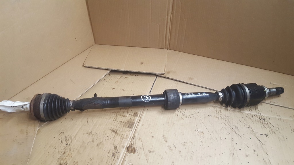 фото №1, Toyota avensis t27 1,8 vvti привідний вал права