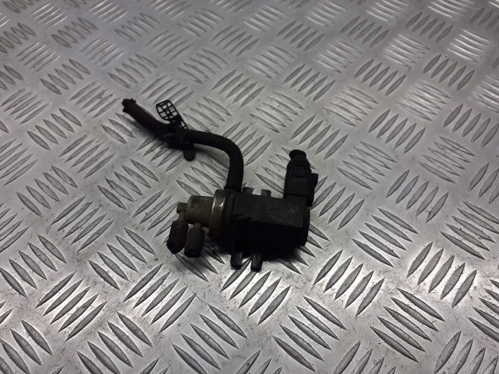 фото №1, Клапан вакуумa vw passat b5 1.9 tdi