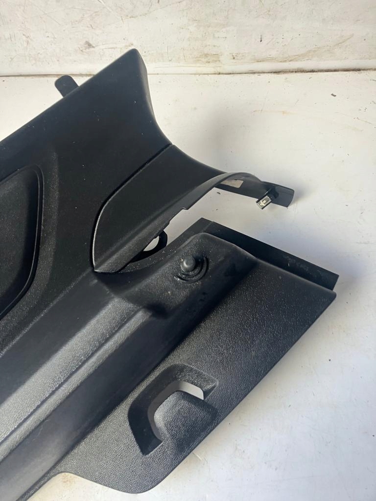 фото №3, Захист стійка лівий задня xc40