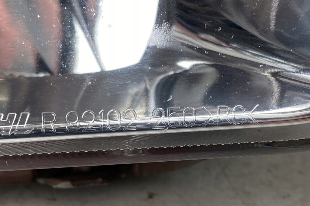 фото №9, Лампа права передня hyundai accent ii lc 92102250 1.3l бензиновий 55kw