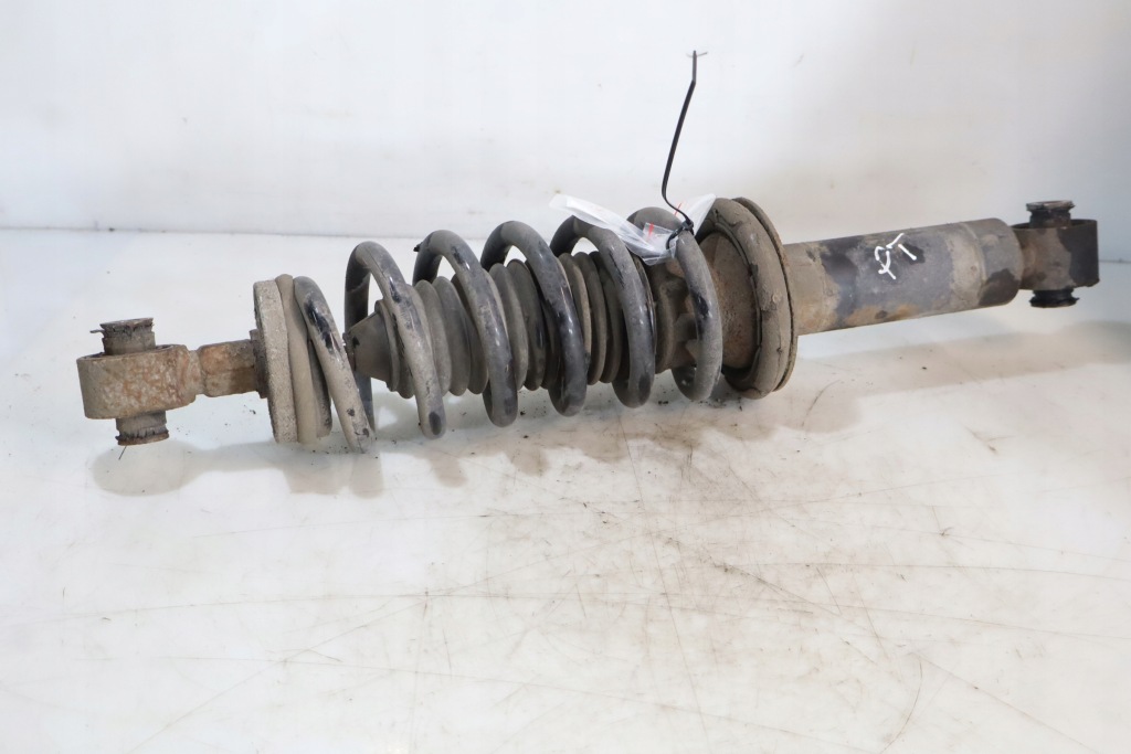 фото №1, Амортизатор правый задняя peugeot 508 i 1.6