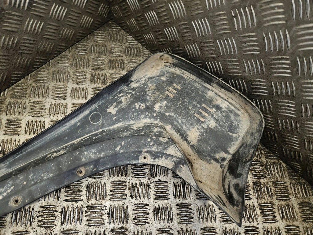 фото №7, Mercedes-benz ml w163 2003 ліва сторона бризковики задні