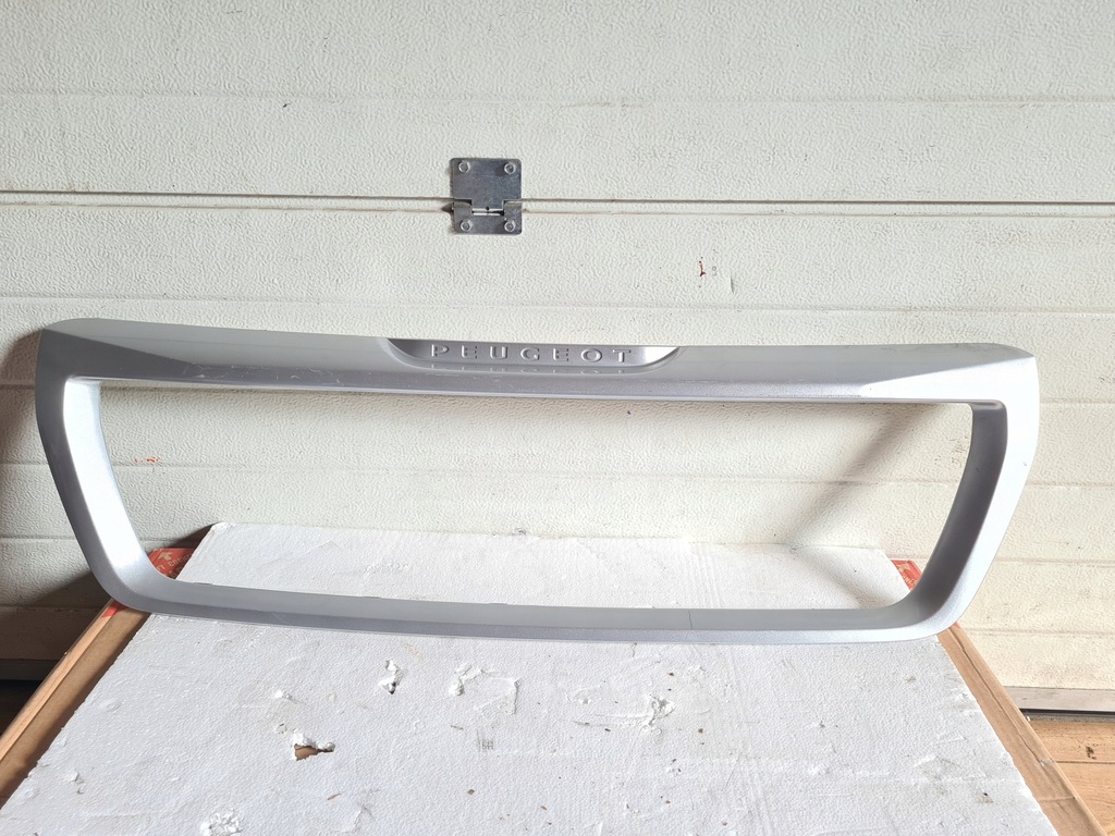 фото №1, Решётка радиатора рамка peugeot boxer iii lift