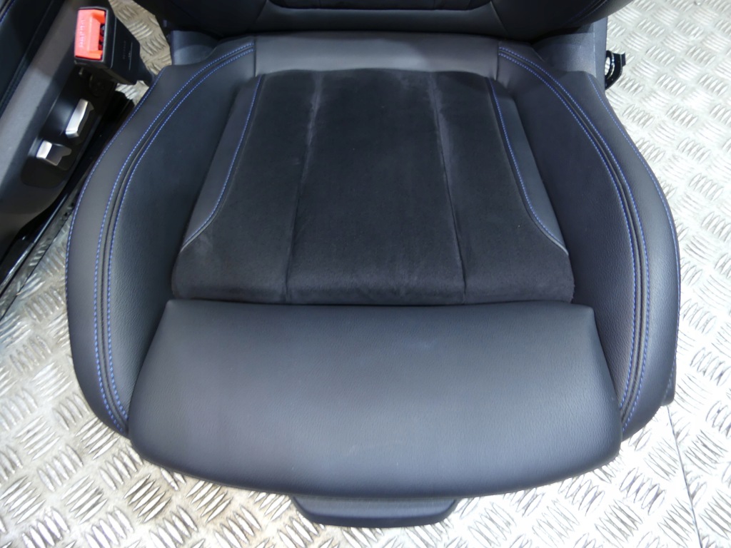 фото №12, Bmw 3 g20 sport обивка сиденья подогрев заднее сиденье обшивки туннель полка alcantara