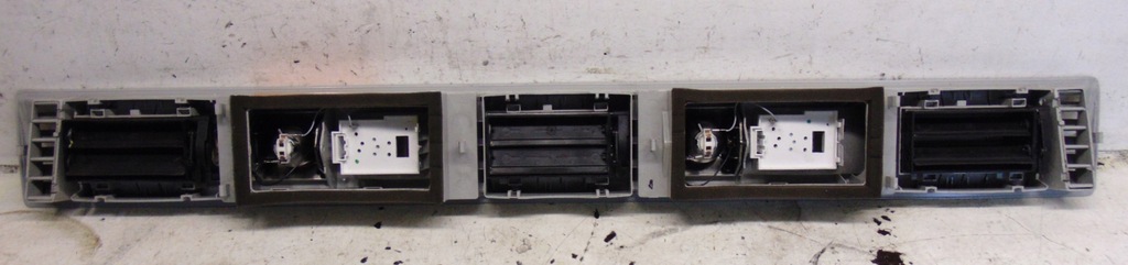 фото №12, Ґрати решітка обдув стелі vw transporter t6 europa