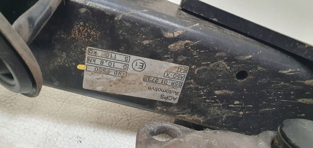 Фаркоп  буксирувальний балка volvo xc40 2 32351446 Недорого