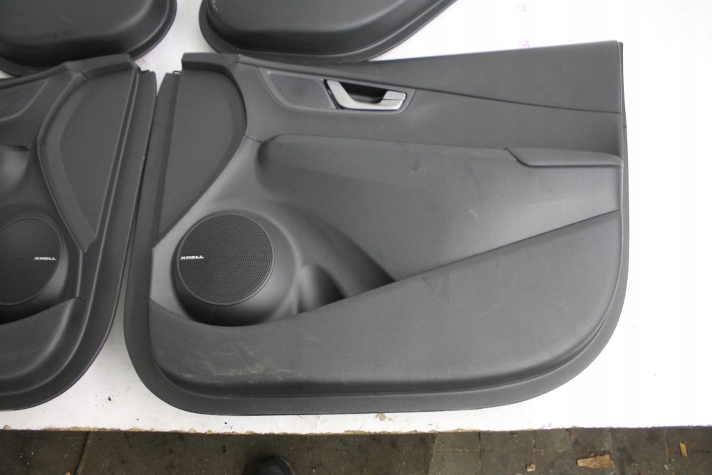 фото №1, Обшивка дверь правый перед europa hyundai kona 17-