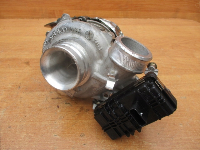 Mercedes gla ii 2.0 cdi 150km турбонагнітач a6540905601 nev в Україні