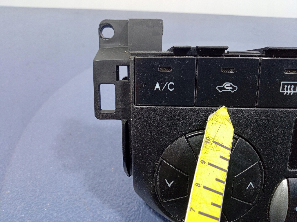 фото №6, Toyota rav4 ii xa20 панель обдув кондиціонера 88650-42170