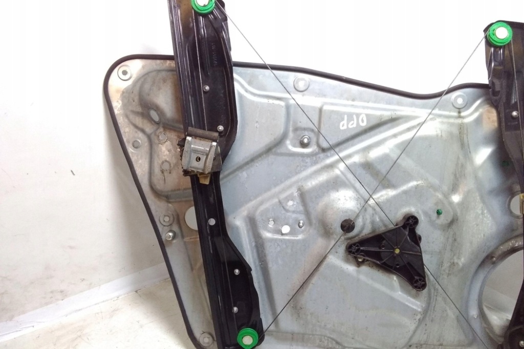 фото №6, Подъемник стекло правых передних дверь vw tiguan 5n_ 1k0959793j 1.97l