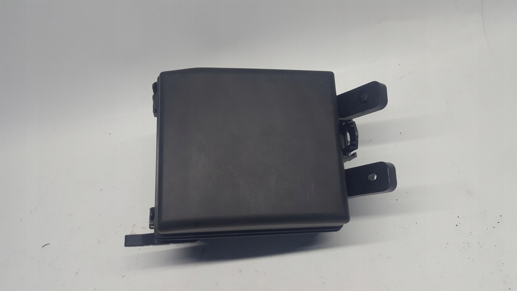 фото №9, Hyundai ix35 kia sportage iii 1.7 crdi коробка предохранителей 91950-2s010