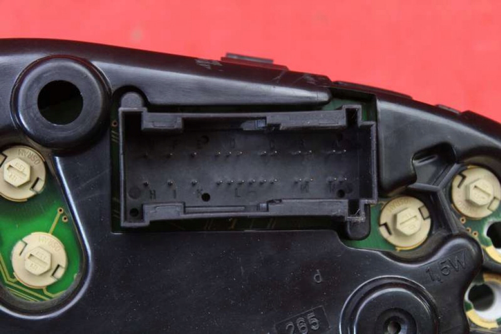 Лічильник прилади eu a2025409148 mercedes c-klasa w202 2.4 v6 170km рестайлінг  97-01 Київ