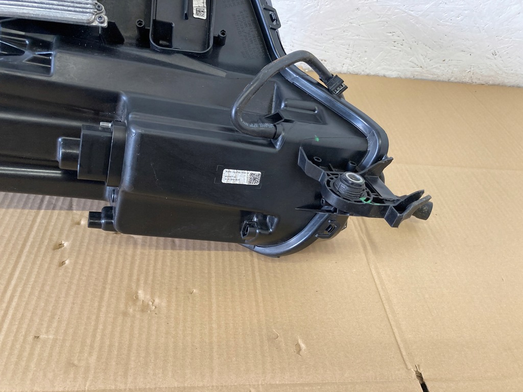 фото №15, Skoda kodiaq lift лампа права full led orygi.