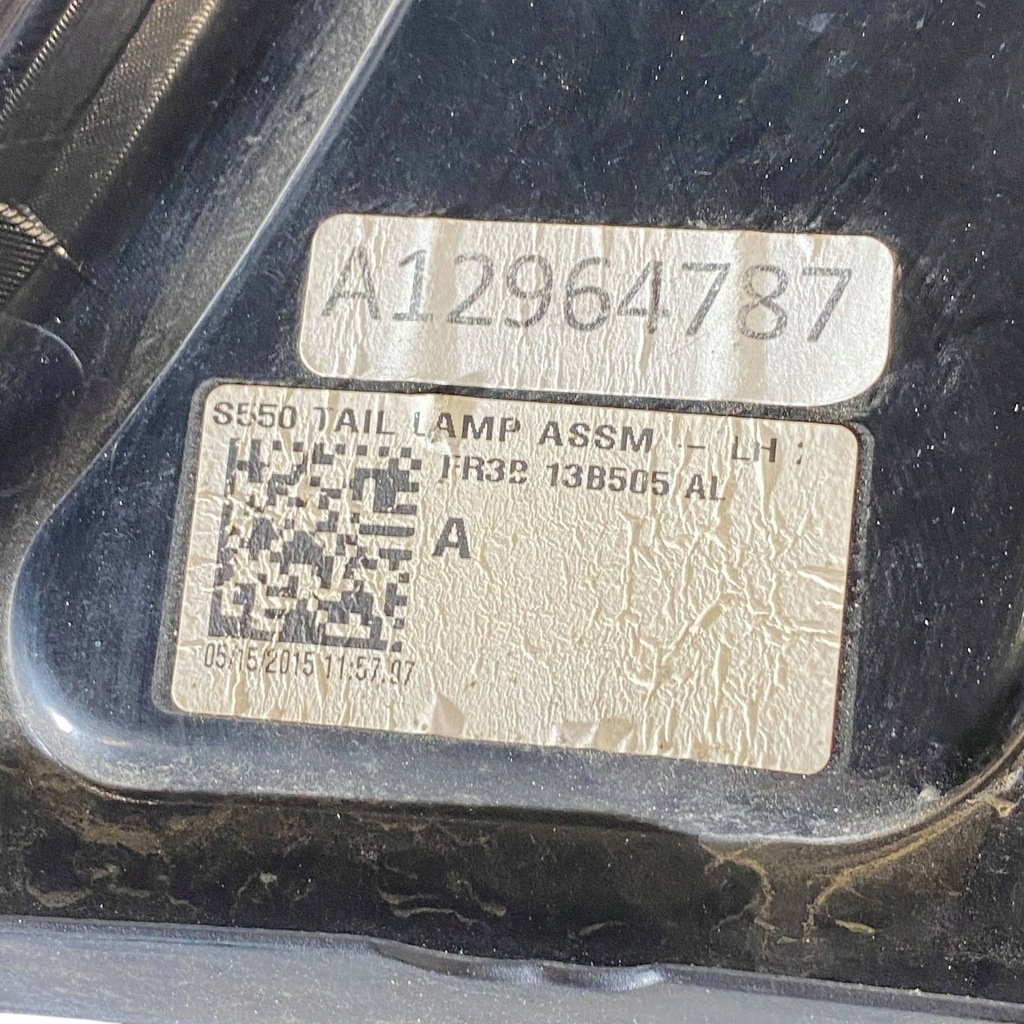 фото №12, Ford mustang vi 2015 левая сторона лампа задняя