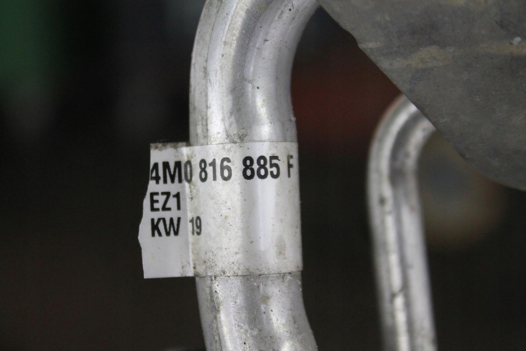фото №5, Шланг кондиціонера 4m0816725d audi q7 ii 15-