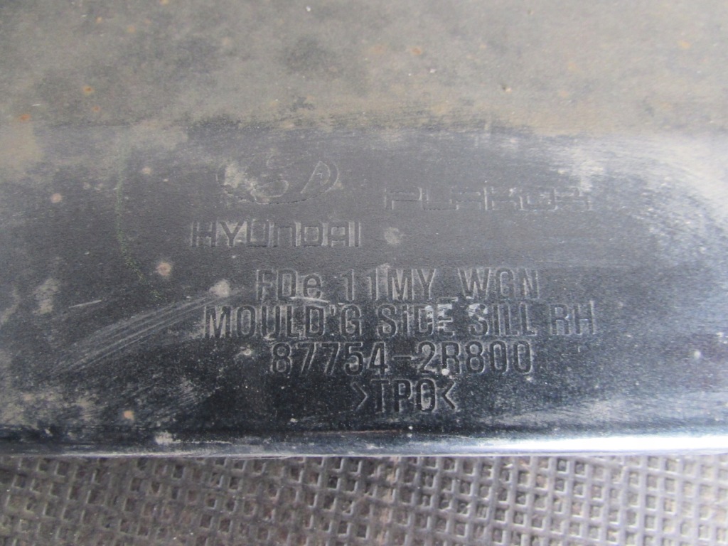 Купить Накладка  порога  правая сторона hyundai i30 07-12r 87754-2r800