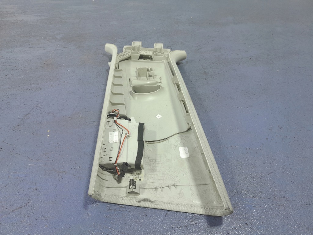 фото №11, Skoda superb ii lift sedan захист пластикова стійок права 3t0867234