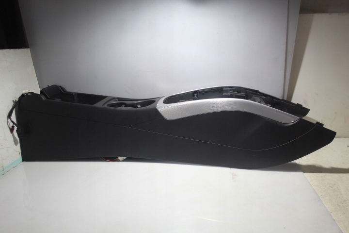 фото №1, Туннель средний audi a4 b8