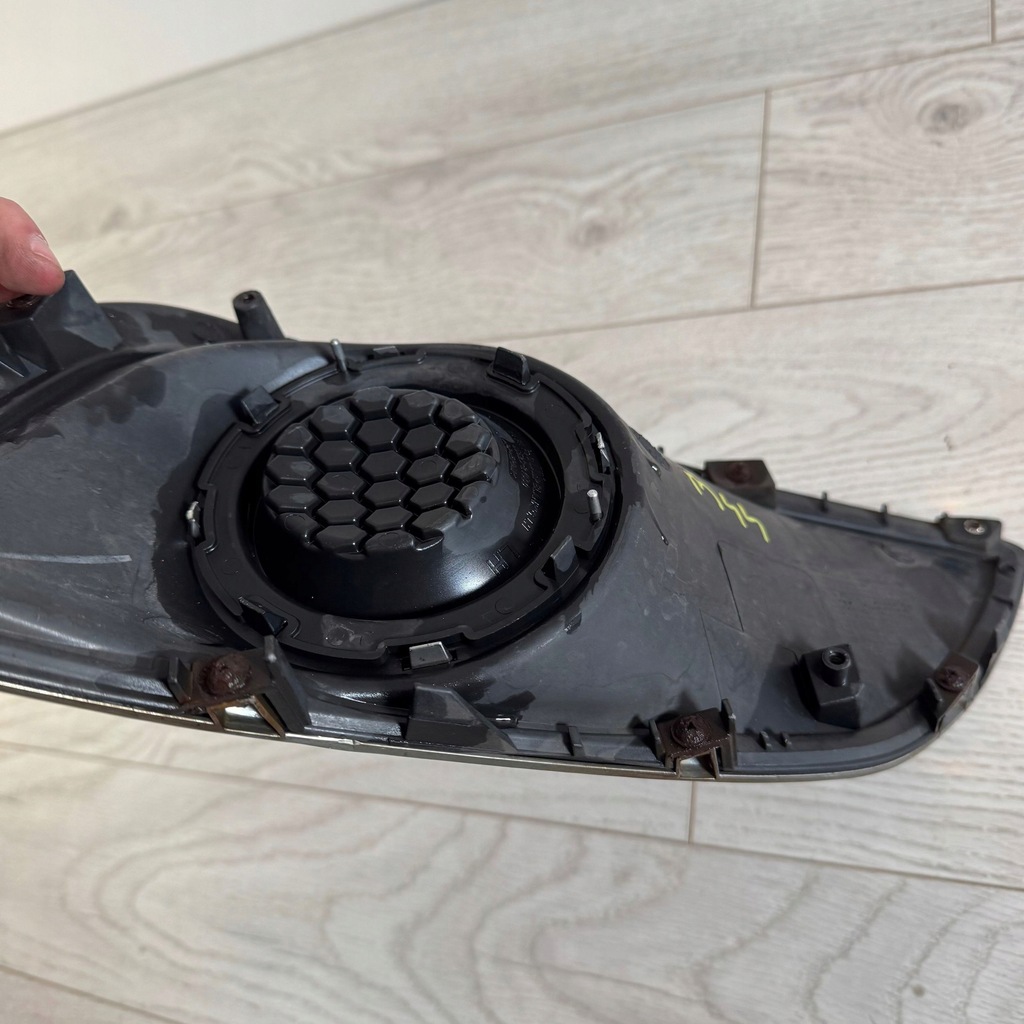 фото №8, Решётка решётка радиатора бампера передний левая hyundai ix35 86585-2y000