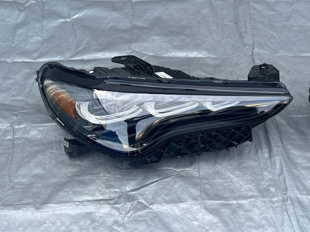 Alfa romeo stelvio фара фонари передние full led рестайлинг  2022- америка левая правая Цена