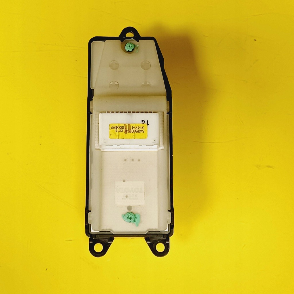 фото №7, Переключатель панель окон toyota avensis 8482005110 nr333