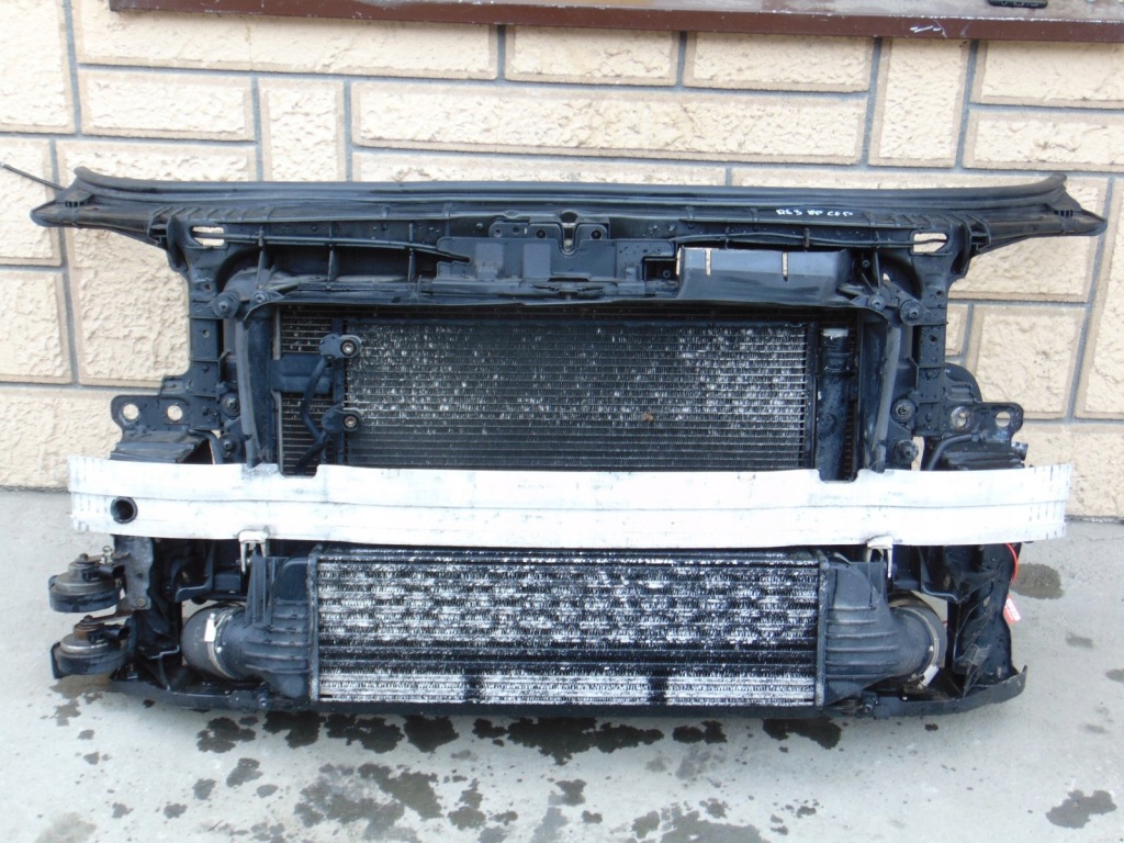 фото №1, Kpl pas передній радіатор audi rs3 8p 08- 2.5 tfsi