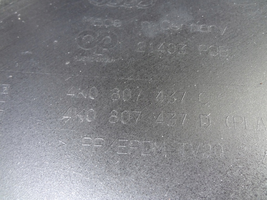 фото №10, Audi a6 c8 4k0 s-line 18- бампер передній перед na омивачі 4k0807437c