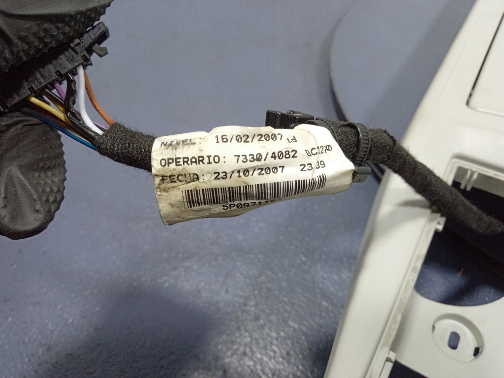 фото №5, Seat altea бардачок полиця стельовий монітор 5p0868403