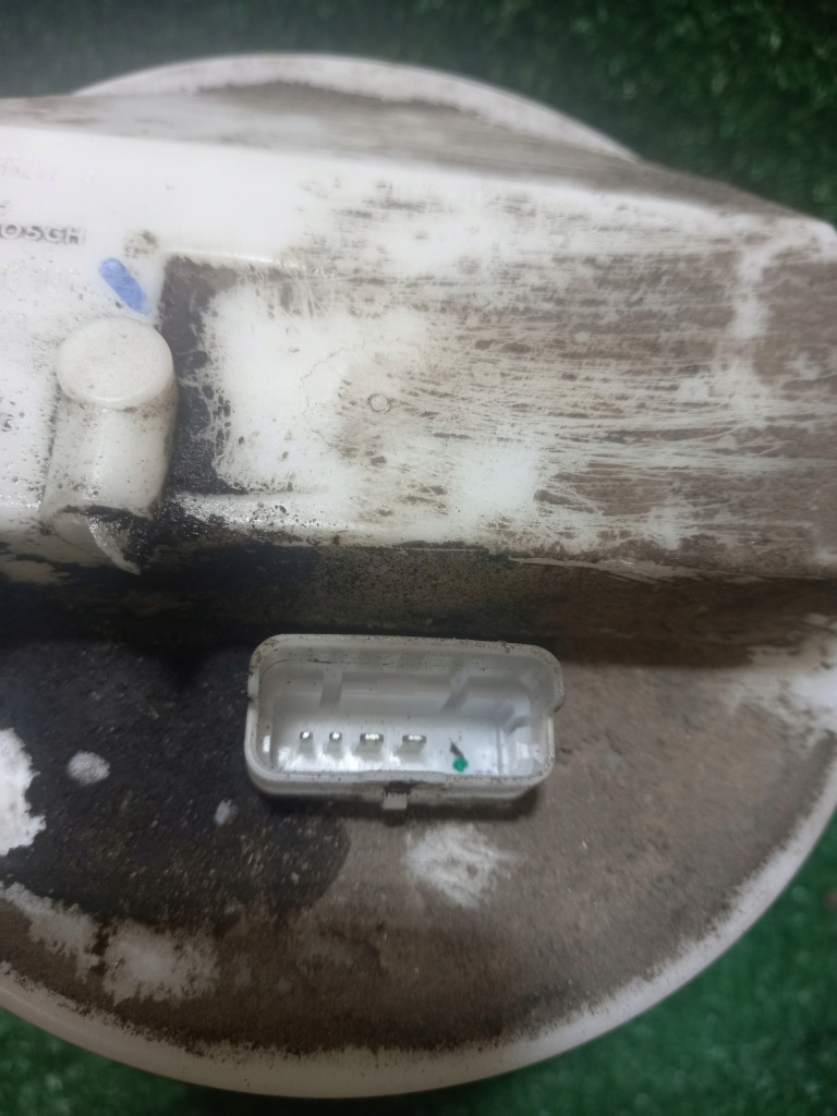 Насос топлива citroen c3 9638566180 в Украине