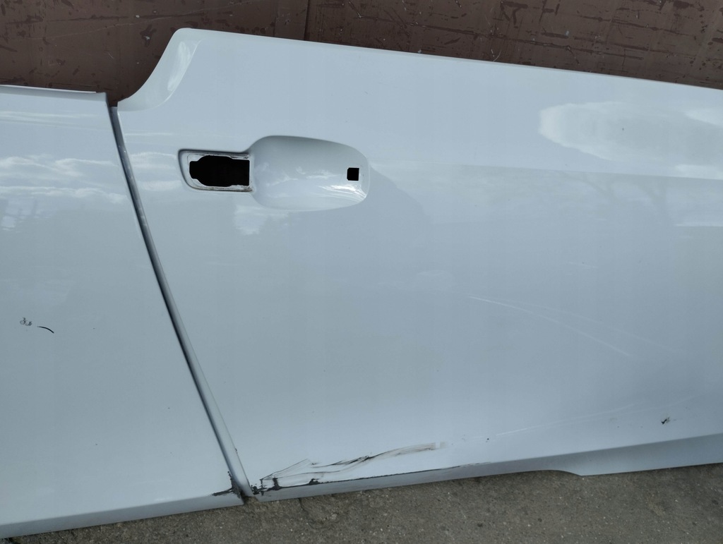 фото №9, Дверь правое перед задняя bmw i3