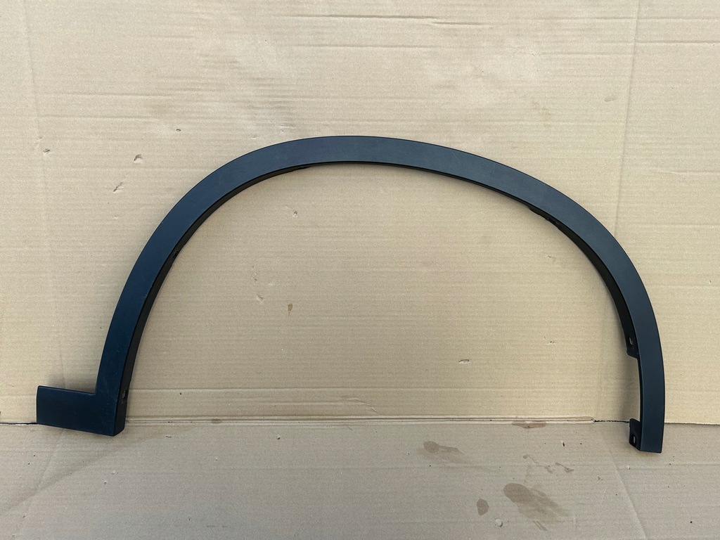 фото №1, Bmw x1 f48 права молдинг крила перед передня