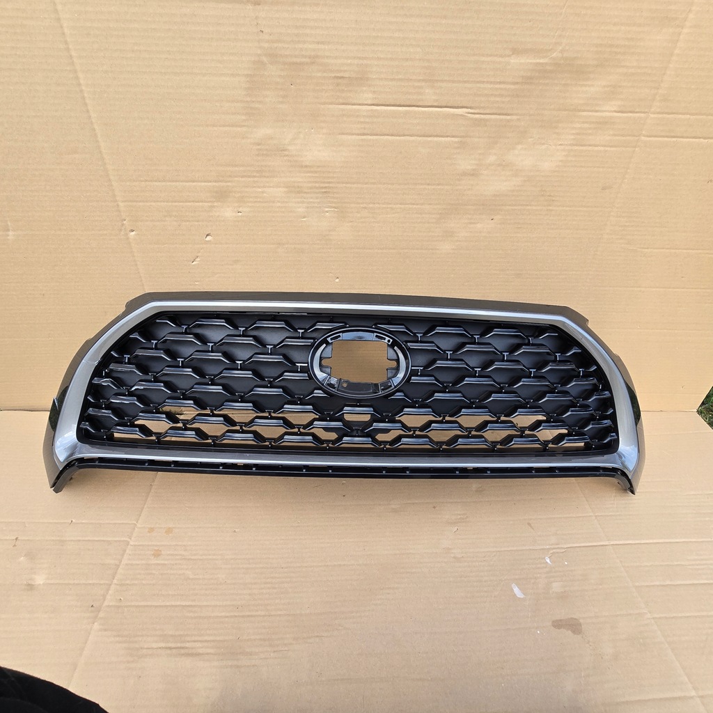 фото №1, Toyota corolla cross решітка радіатора решітка радіатора перед передня