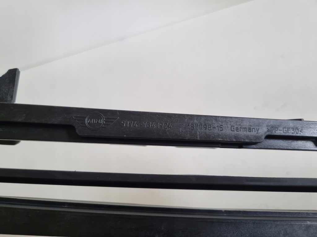 фото №13, Шторка жалюзі повітропровід повітря mini cooper one f45 f46 оригінал