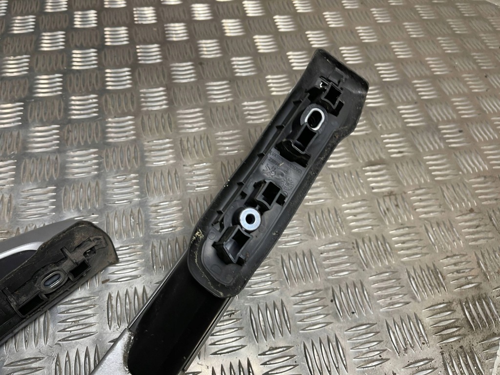 Peugeot 2008 1 2017 рейлінги дахові Зі Шроту