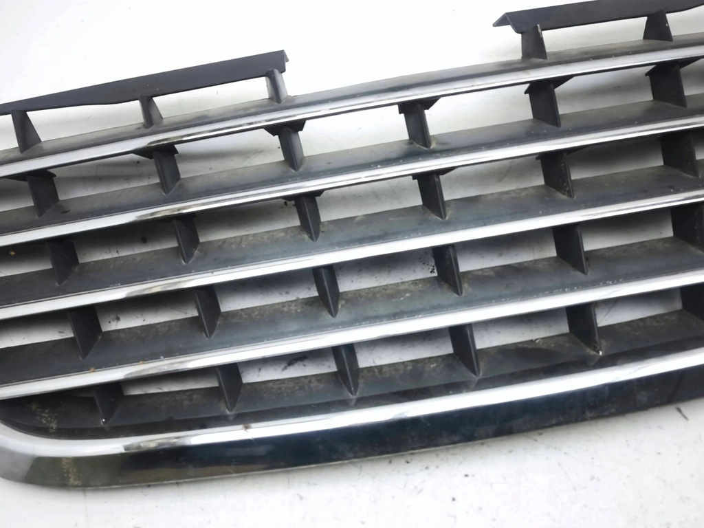 фото №6, Chrysler grand voyager v 2011 накладка / решётка радиатора / решётка радиатора верхний радиатора