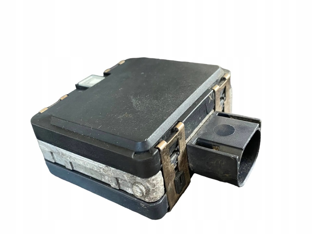 фото №1, 1038224-00-b tesla model 3 радар distronic