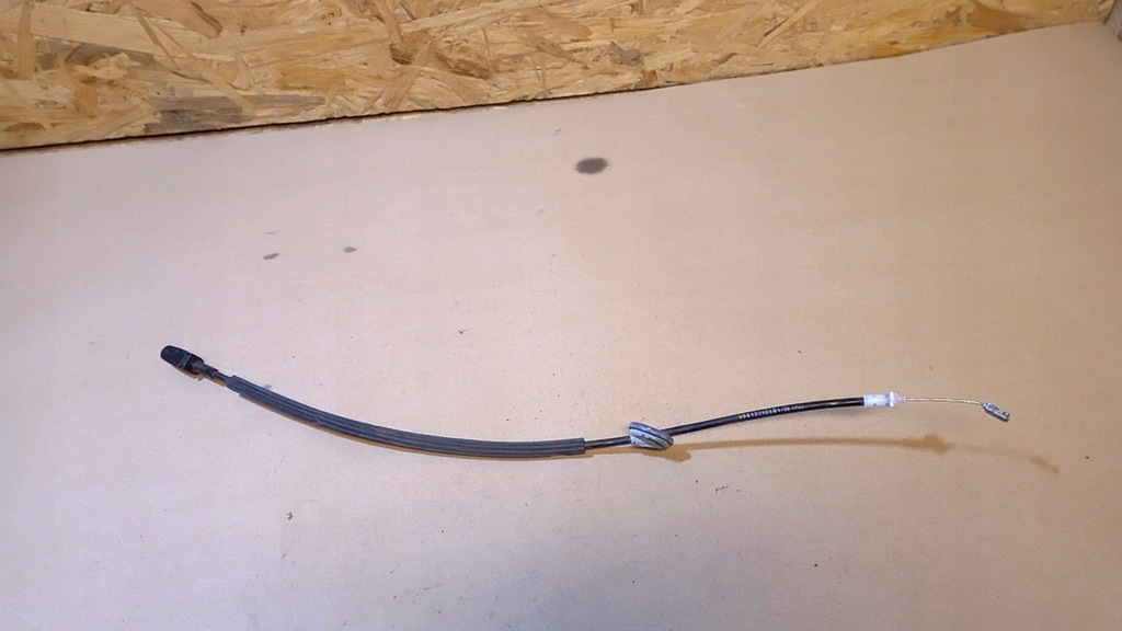 фото №1, Ford focus mk ii 06 r 1,6 трос тягa замка права перед 994113810401