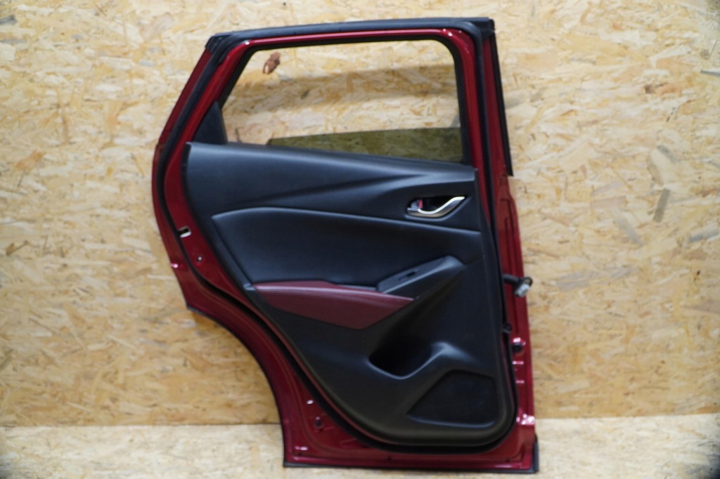 Дверь левый перед lub левый задний  полный mazda cx-3 оригинал ruby red 14- с Разборки