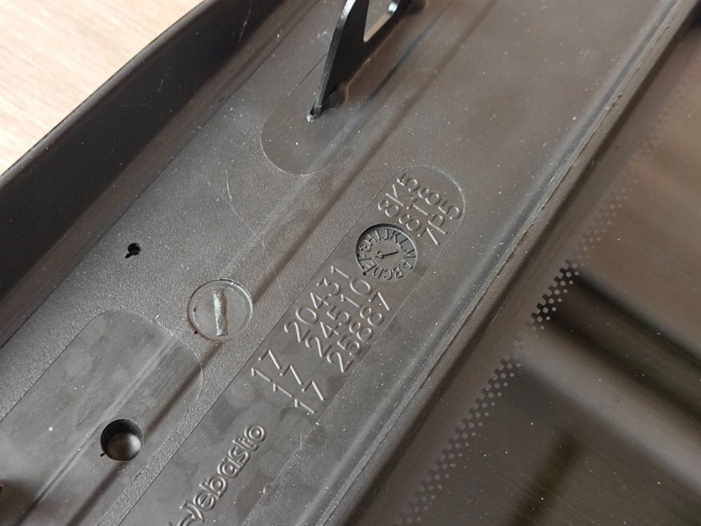 фото №7, Оригинальная стекло люк audi a5 8t sportback 8t8877071 12km