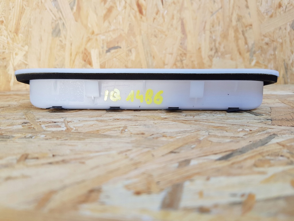 фото №5, Решётка вентиляционная задняя toyota iq