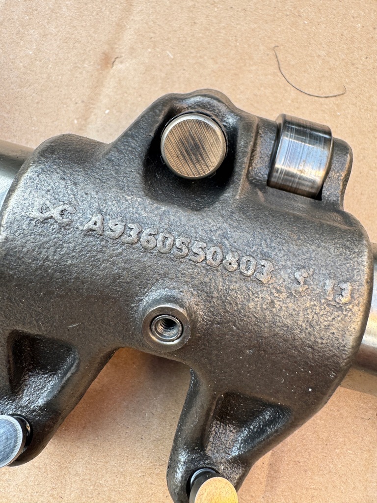 фото №6, Клавиатура клапанов двигателя om 934 mercedes atego iii e 6