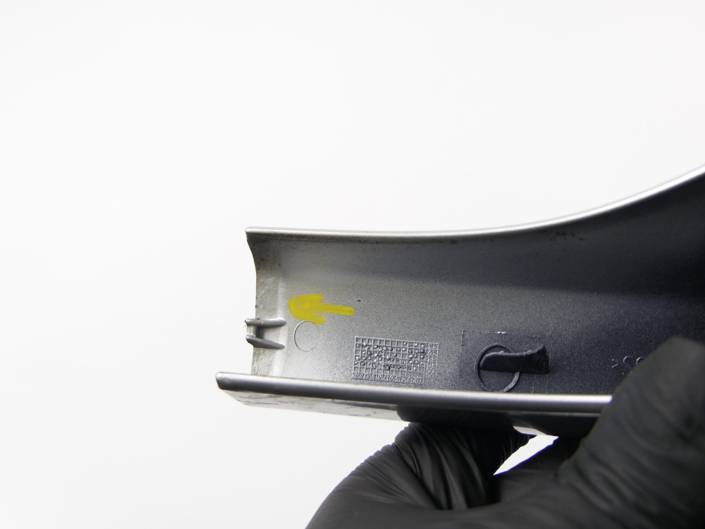 Заглушка накладка рейлінг дах задні ліве renault megane 3 3 08-16r. універсал Доставка