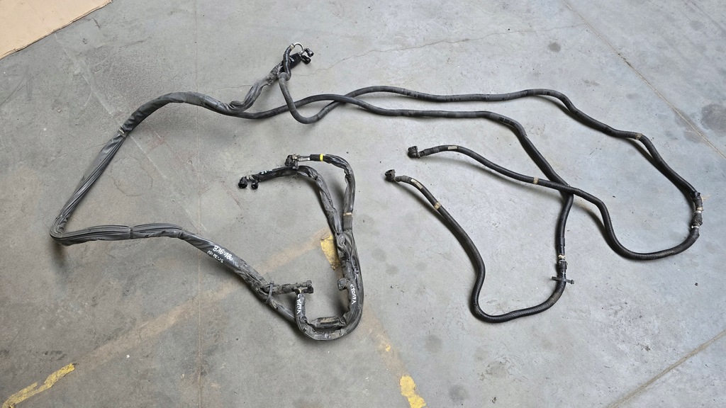 фото №1, Atego 3 mp3 шланг провода adblue охлаждение комплект трубопровод