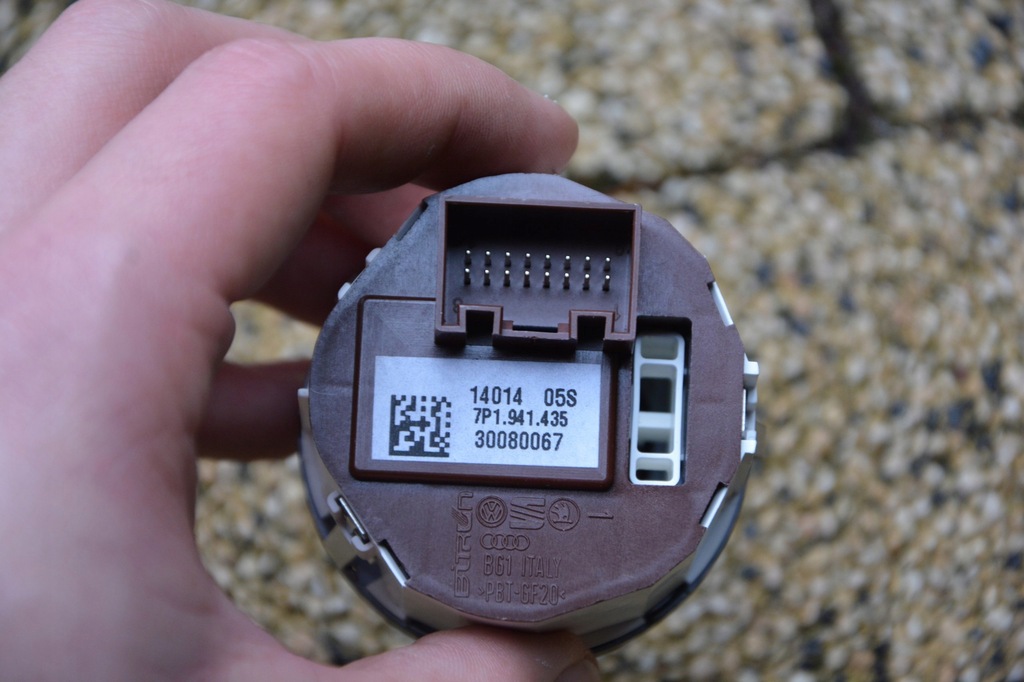 фото №8, Переключатель подвеска vw touareg lift 7p1941435