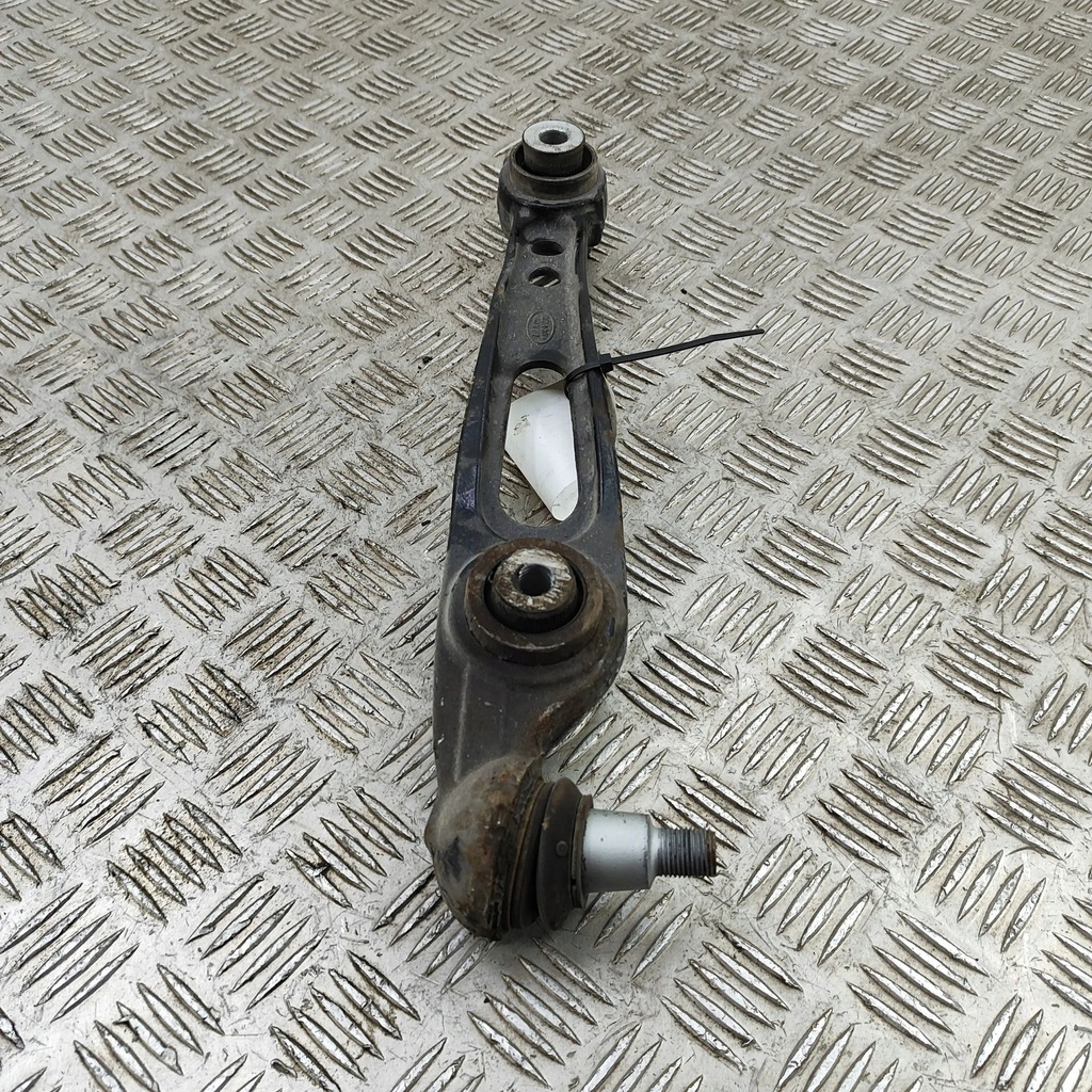 фото №2, Land rover range rover sport l494 2018 левая сторона нижний рычаг передний