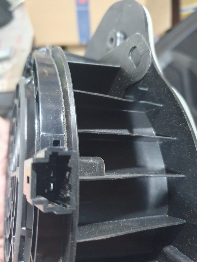 фото №5, Динамик дверь правый задняя peugeot 408 p54 308 iii t10 astra l 2023 9836069580