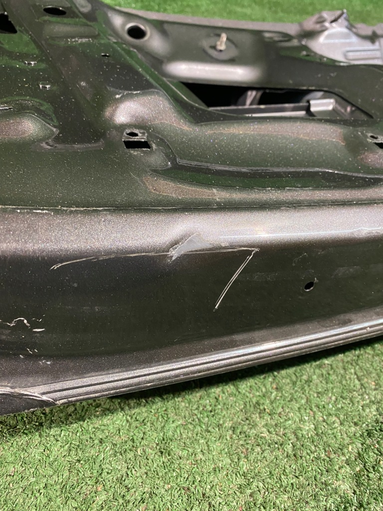 Крышка багажника задняя задняя vw touareg iii Киев